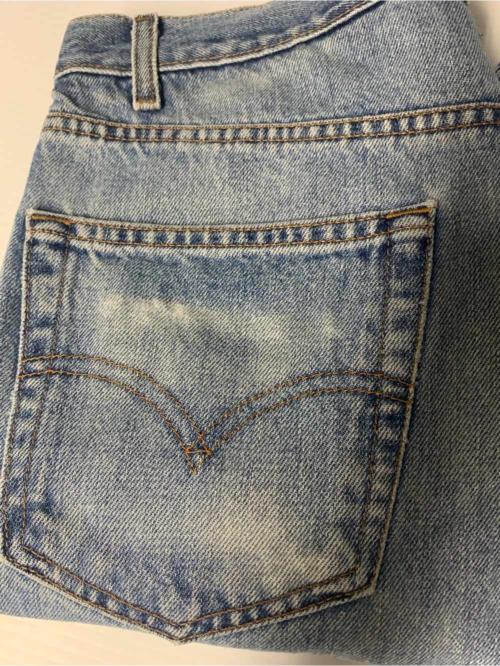Vintage 550’s Levi’s Relaxed Fit Tapered Leg. Worn today as “classic” mom jeans.